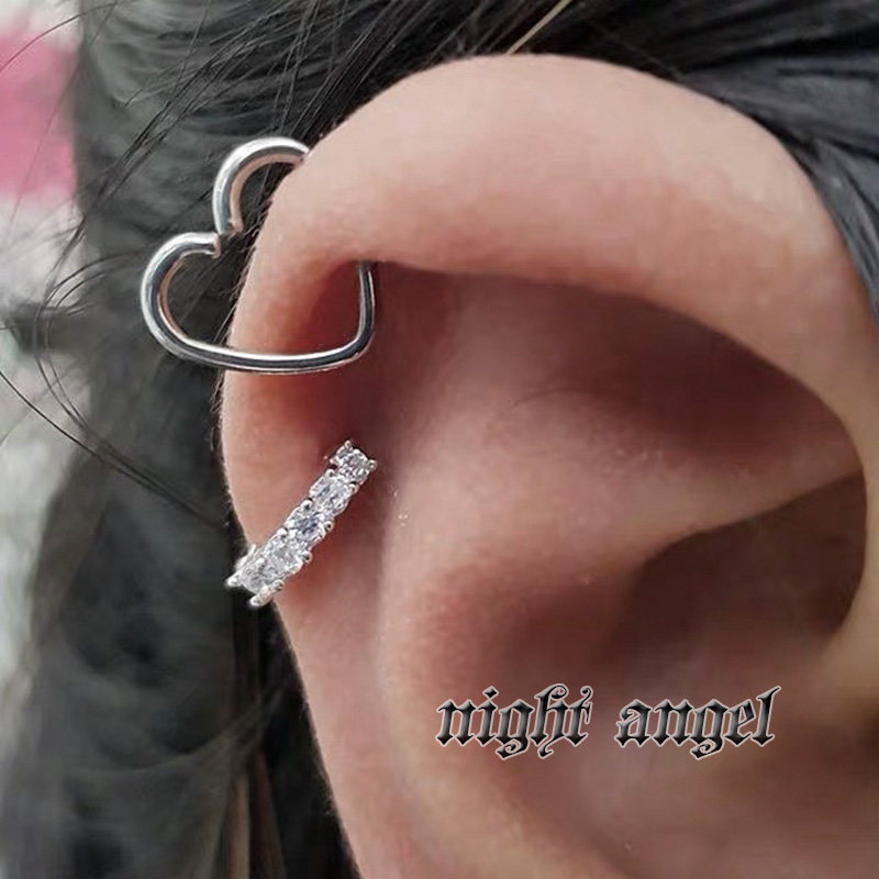 Dark night titanium steel does not fade peach heart ear nails sweet and cool wind simple hollow love earrings ear needles girl heart