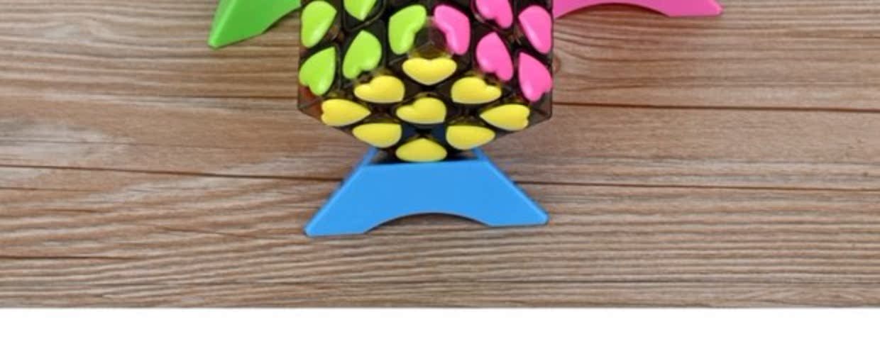 Thứ ba Yongjun Love Rubiks Cube Yêu thứ ba thông minh trẻ em thông minh câu đố món quà sinh nhật người lớn đích thực đồ chơi nấu ăn