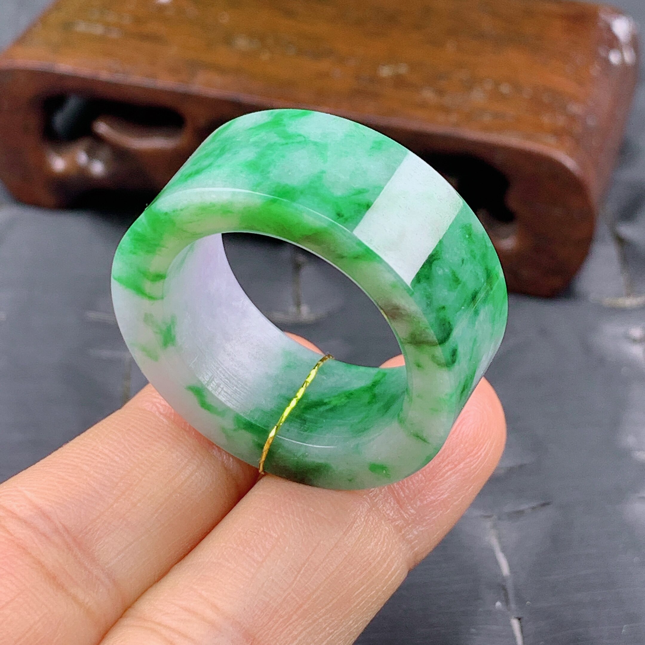 No. 28-29 Burmese natural A-grade jade T1114 inner diameter 22.4mm Piaoyang green spicy green ring finger