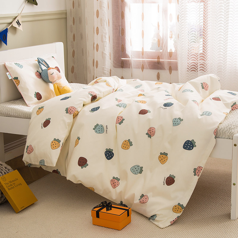 60 Class A children All cotton quilts 120 * 150 Kindergarten cartoon pure cotton quilt cover 150 * 200 Able to be made