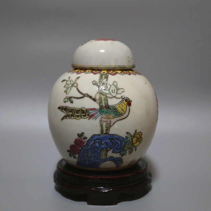 Jingdezhen Cultural Revolution Porcelain Factory Goods Porcelain Red Official Kiln Nostalgia 6 Inch Flowers Birds Treasure Pearl Jar Wake Tea Leaf Jars