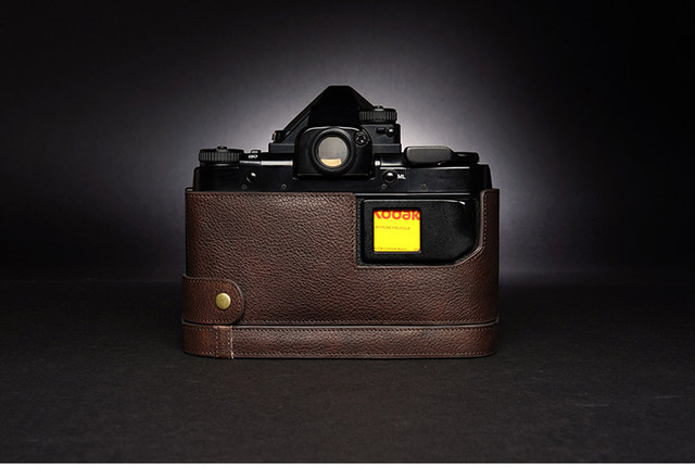 新品 本革 PENTAX ペンタックス 67Ⅱ/67 2用 カメラケース