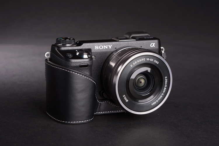 Đài Loan TP da chính được làm thủ công SONY Sony NEX-7 đế bằng da bò nửa bộ NEX6 túi đựng máy ảnh - Phụ kiện máy ảnh kỹ thuật số balo crumpler