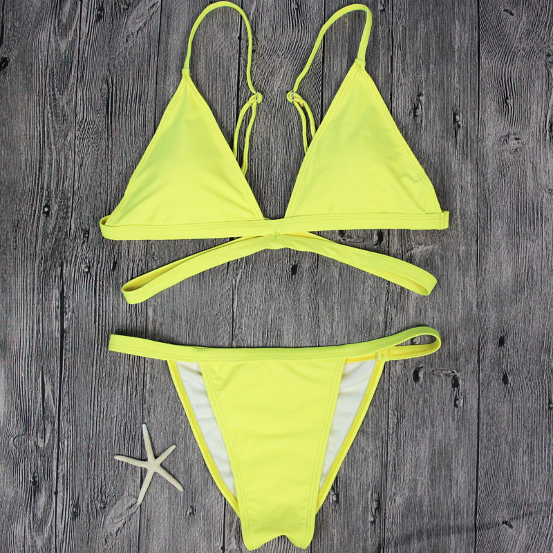 Buộc mẹ yêu thích phong cách châu Âu và châu Âu siêu lửa đỏ với áo tắm chéo gợi cảm Bộ bikini bikini áo tắm sexy