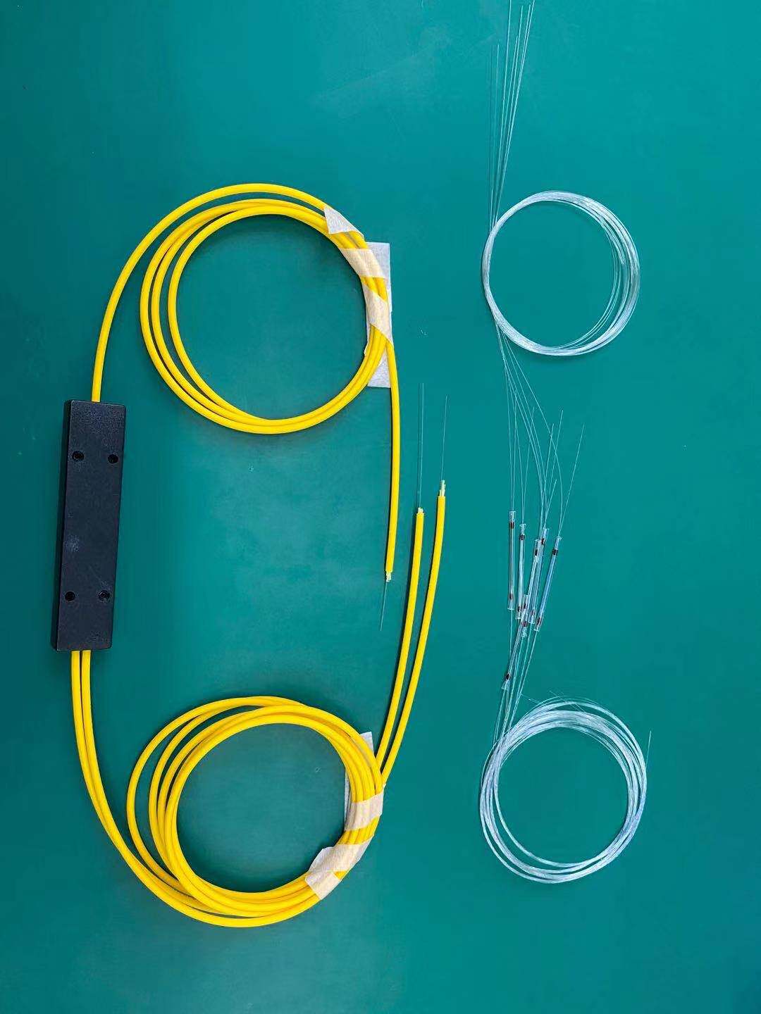 Fiber optic splitter 1 point 2 points 1 to 2 pigtail type 1:2 tapered FBT one point two Unicom mobile