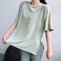 Рукоятка пистолета, футболка