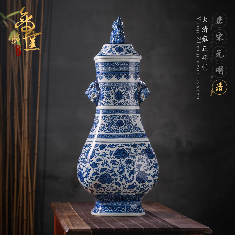 Emperor hand blue and white porcelain up jack fortune gather its ehrs statute of jingdezhen ceramic Chinese style villa decorations furnishing articles