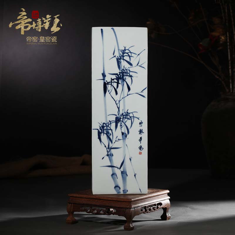 Jingdezhen blue and white by patterns of hand - made ceramics of large vases, flower arranging and calligraphy scrolls cylinder furnishing articles