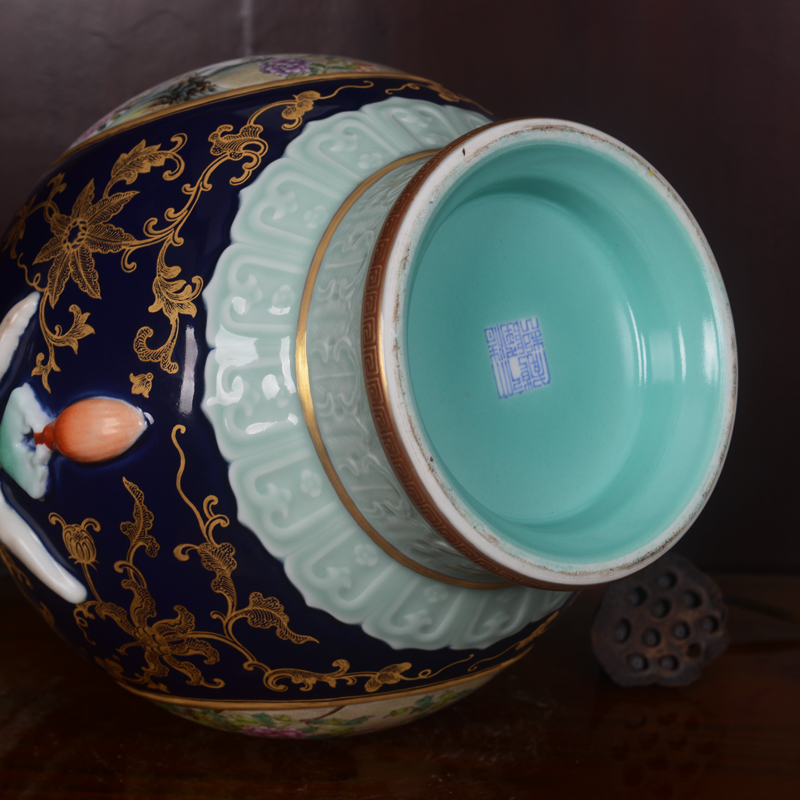 Jingdezhen ceramics high - grade shadow green edge process okho spring archaize qianlong vase household adornment furnishing articles in the living room