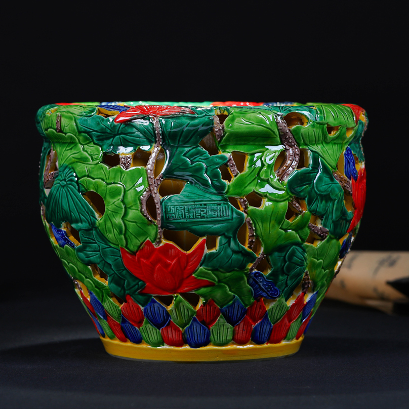 Archaize hand - carved double hollow out the fish tank Chinese jingdezhen ceramics sitting room porch decorate cylinder furnishing articles