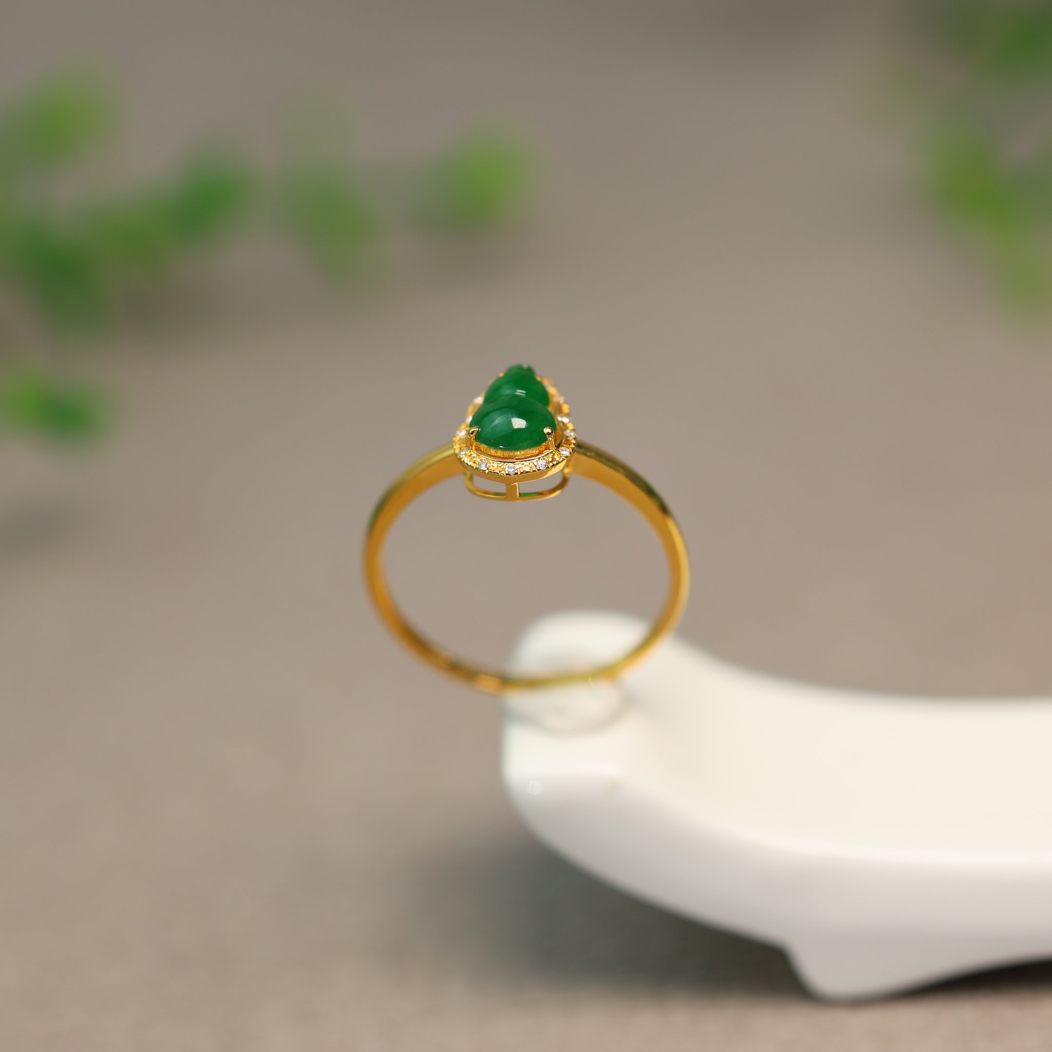 Ice Green Burmese Natural Grade A Jade Gourd Ring