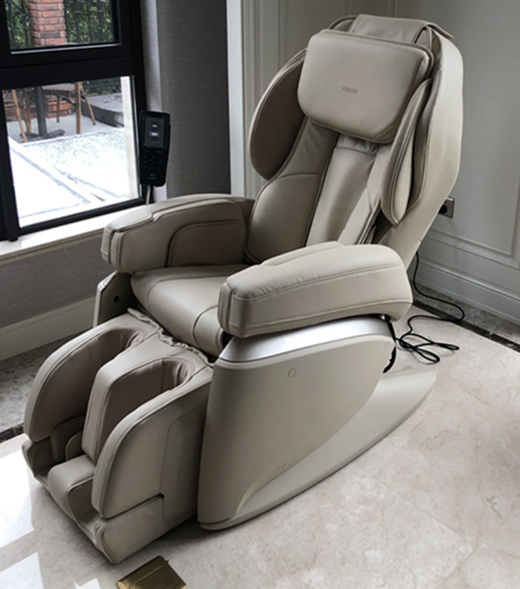 Special FUJIIRYOKI Fuji JP2000 home full body automatic luxury 5D massage chair imported from Japan