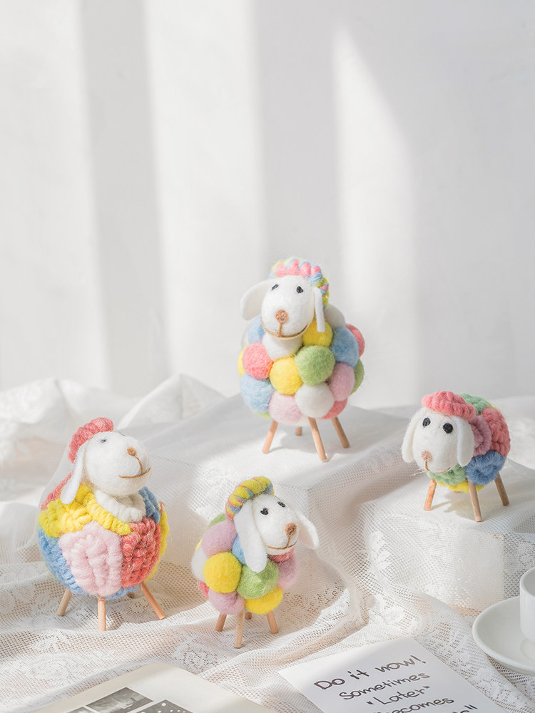 Wool felt sheep ornaments Cute children's room decorations Creative ins Nordic style bedroom desktop furnishings