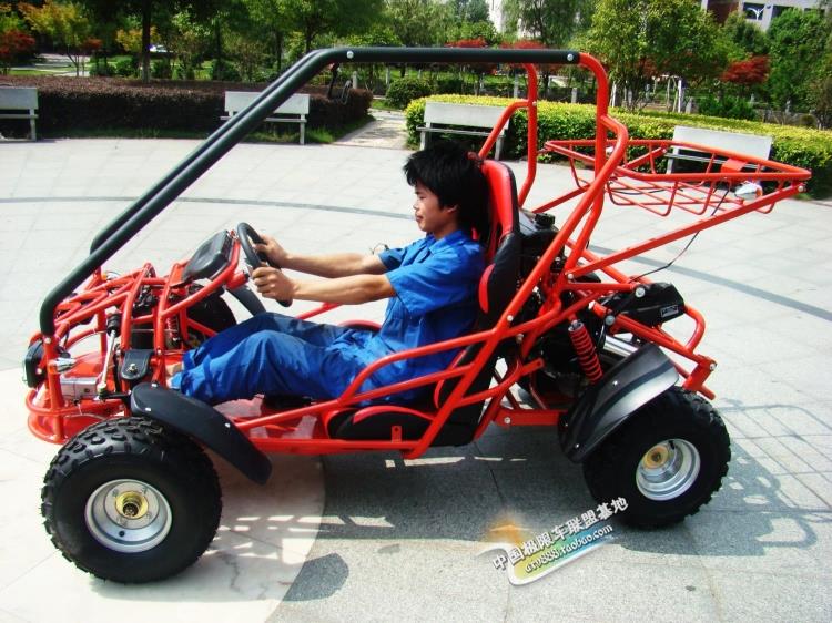 Nhập khẩu xe hai bánh kart bốn bánh xe máy làm mát bằng nước 250cc off-road núi tự động ATV xe moto điện cho bé