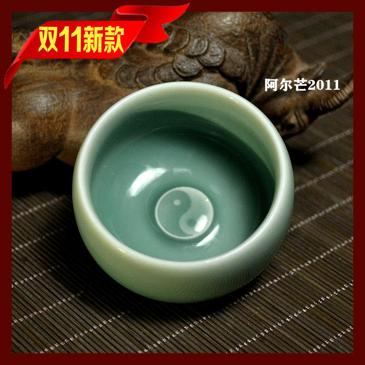 Longquan celadon export foreign trade to domestic sales Tai Chi cup drum cup Professional master cup Kung Fu tea cup tea cup