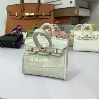 Пони из жемчуга, крокодиловый принт