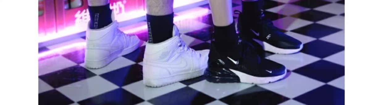Phong cách Harajuku quần short hip hop nam lỏng lẻo thương hiệu châu Âu và năm điểm quần hiphop nam xu hướng đường phố mùa hè quần short bò nam đẹp