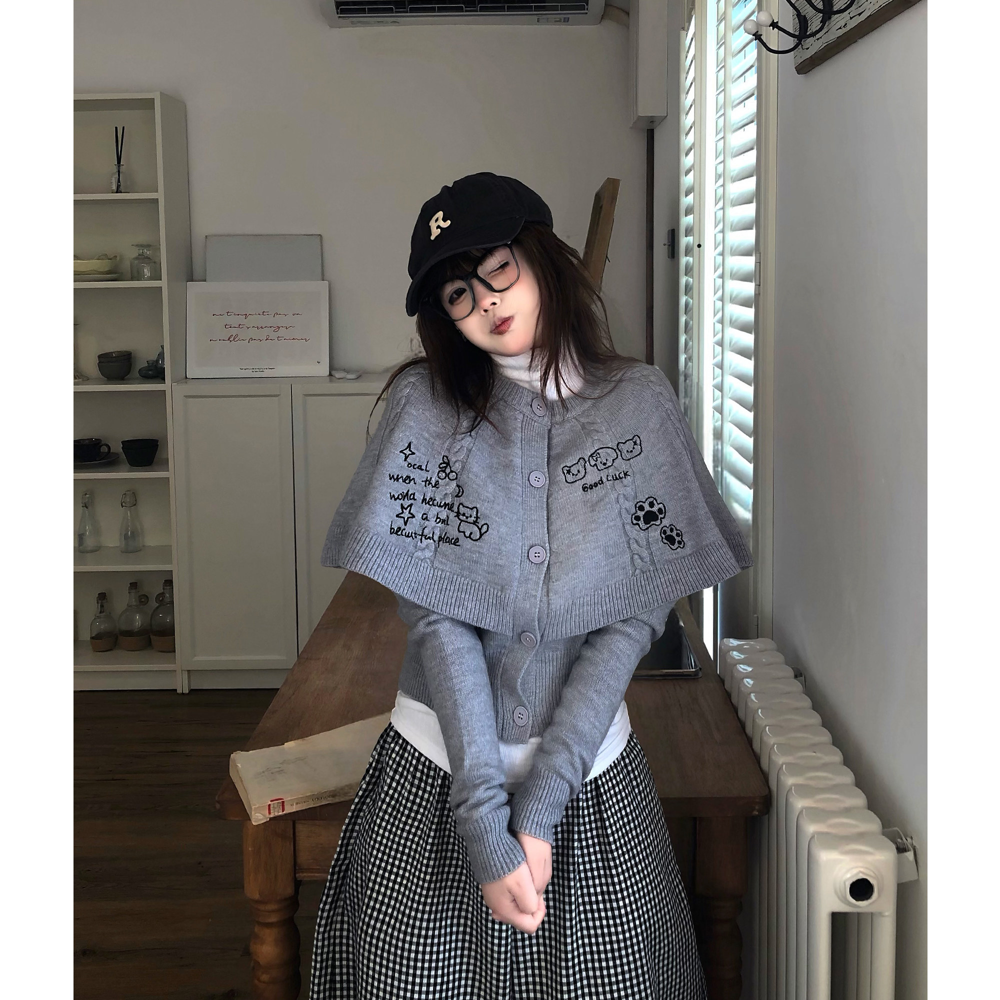 TUDOU Potato Cat Cable Knit Cape Sweater for Women - High-End Slimming Style - 2026 New Autumn/Winter Knit Cardigan Coat