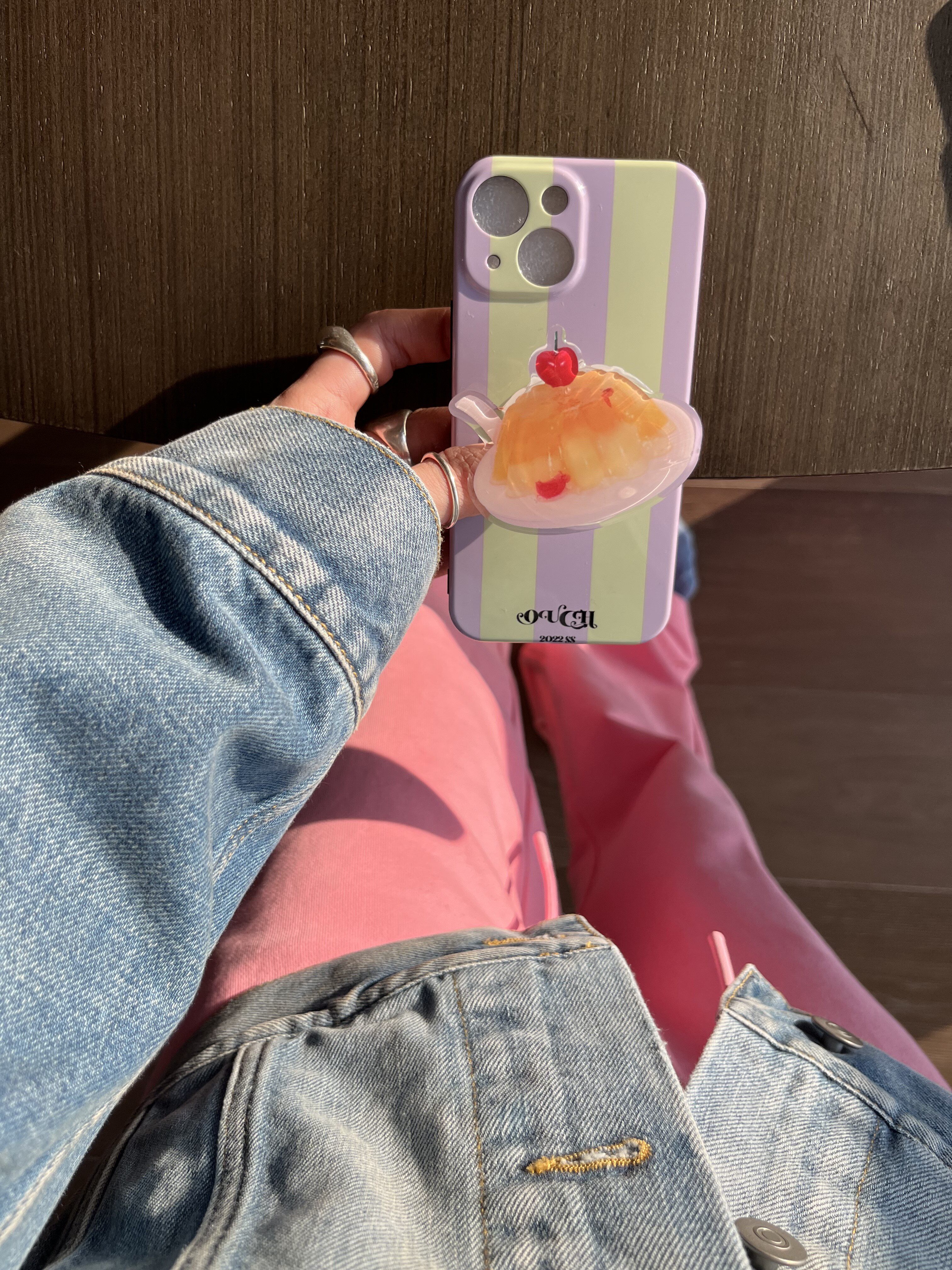 22SSNEWCOLOR Stripes New Friends Suitable for Spring and Summer A Group of Color-matching Stripes Mobile Phone Protective Shell iphone13 Fine Hole