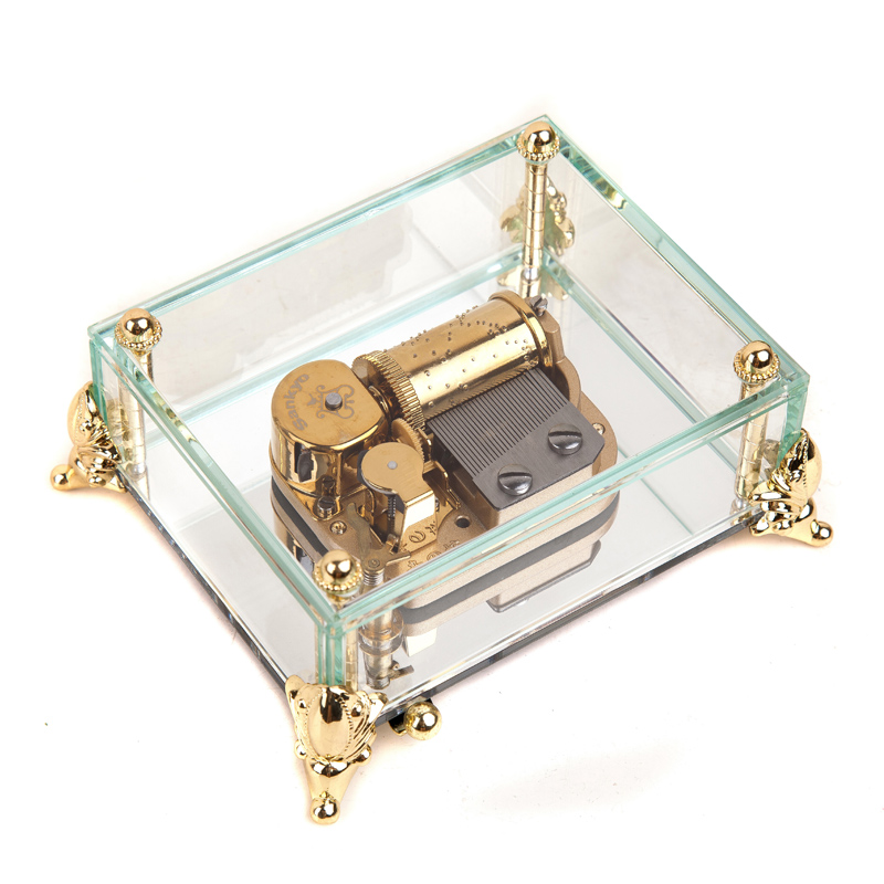 30-tone music box Chihiro Chihiro Sankyo Sky City Music Box Creative Female best Friend Goddess gift Lover