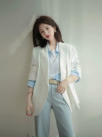 Чистый белый (пятно вспышки)