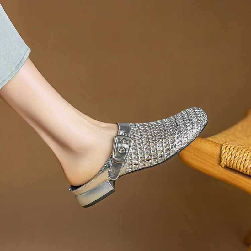 First-Layer Cowhide Casual, Comfortable and Versatile Woven Toe-Toe Slippers with Thick Heels, Low Heels, Hollowed Out, Breathable, Fashionable Large Size Sandals