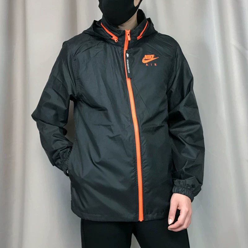 Áo khoác gió thể thao và giải trí nam Nike chính hãng dệt may áo khoác có mũ mùa hè 2020 CW4820-010 - Áo khoác thể thao / áo khoác