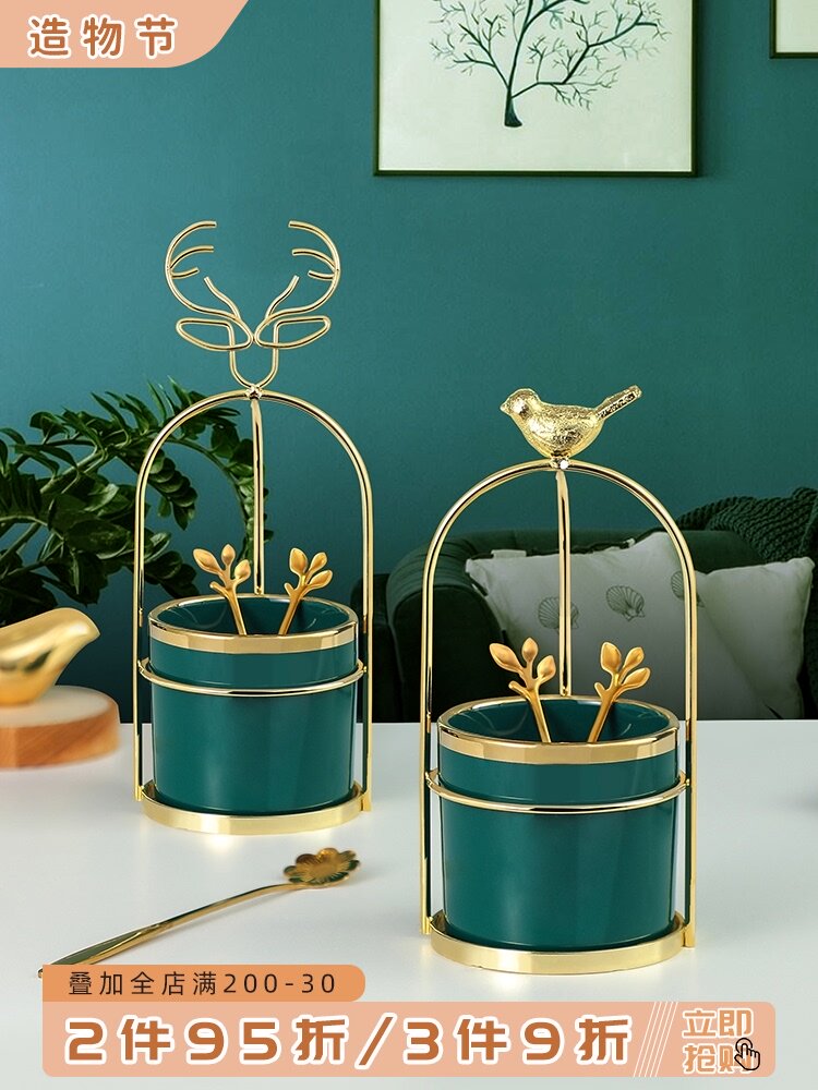 Household fruit fork set European stainless steel dessert children's fork Creative cute spoon small luxury storage tank