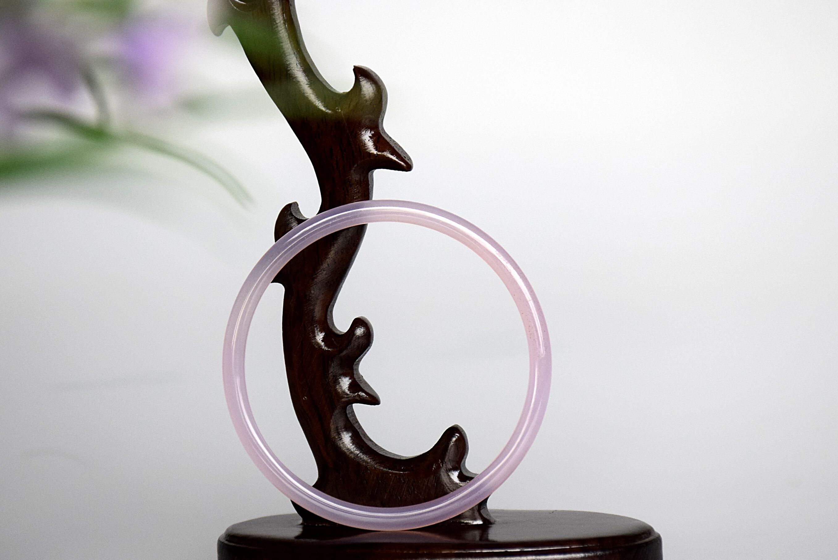 Vòng tay tự nhiên Xi Shi Chalcedony Vòng tay nữ Dải mỏng Nữ thần Ngọc tự nhiên Vòng tay nhỏ tươi vòng ngọc bích