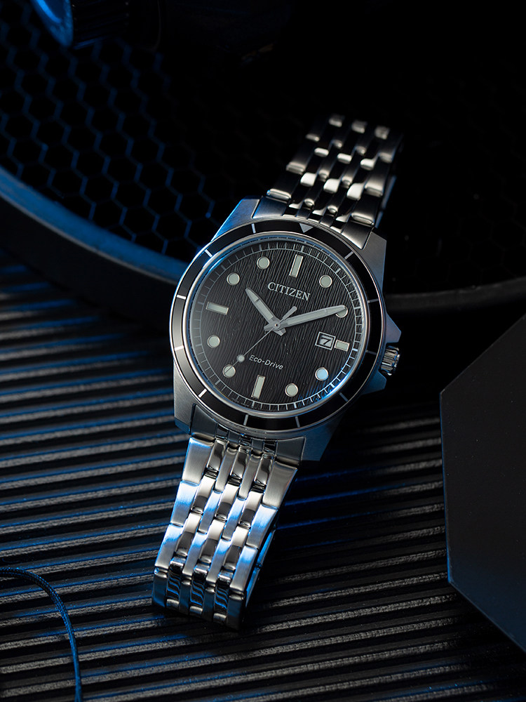 [New Product]Citizen Official Fashion Dopamine Colorful Sports and Leisure Eco-Drive Waterproof Men's Watch Aw1819