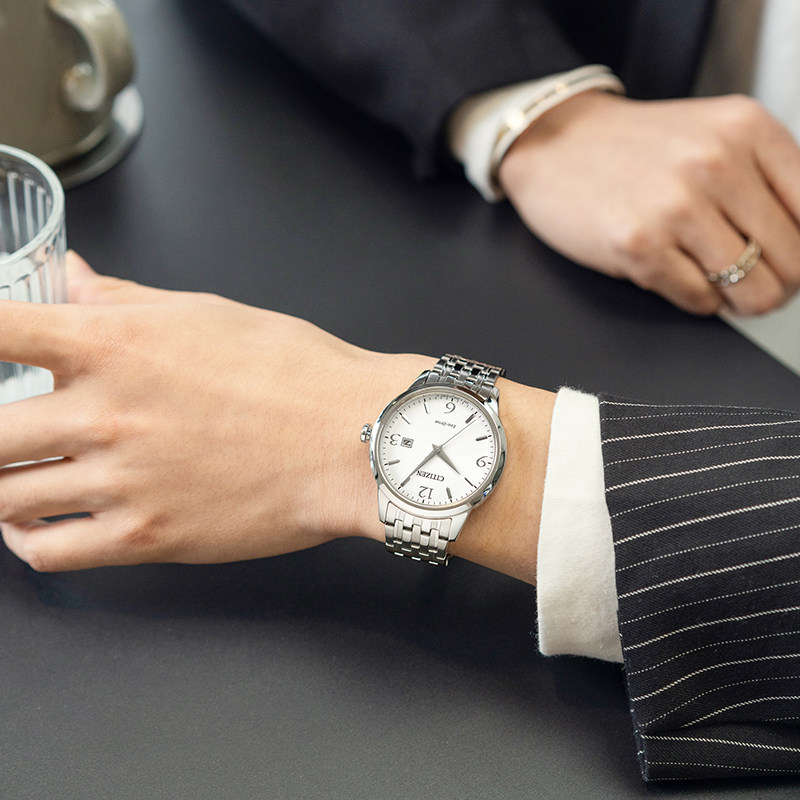 Citizen Official Flagship Store Photodynamic Waterproof Business Fashion Steel Band Men's and Women's Couple Watch Gift Bm7300