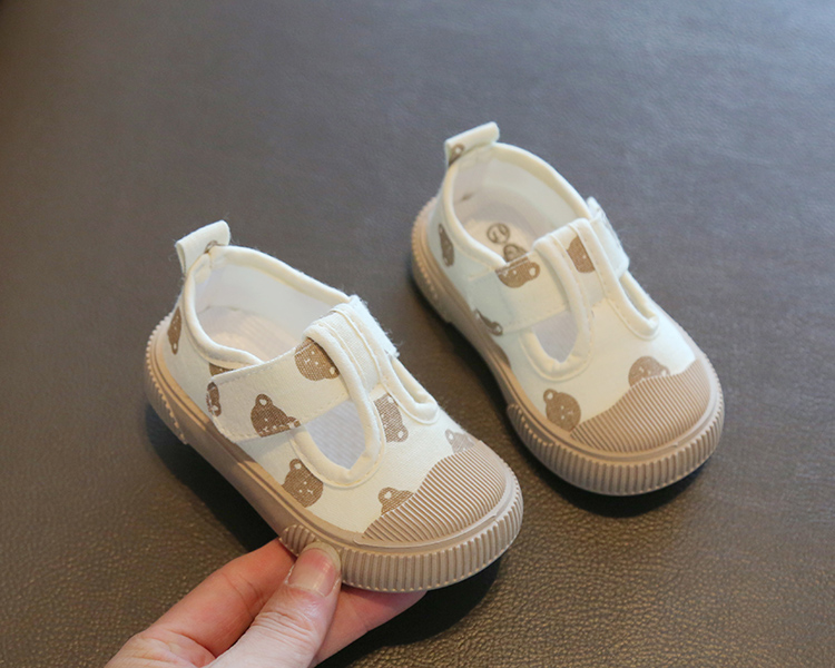 Kid's Casual Cartoon Solid Color Round Toe Canvas Shoes display picture 9