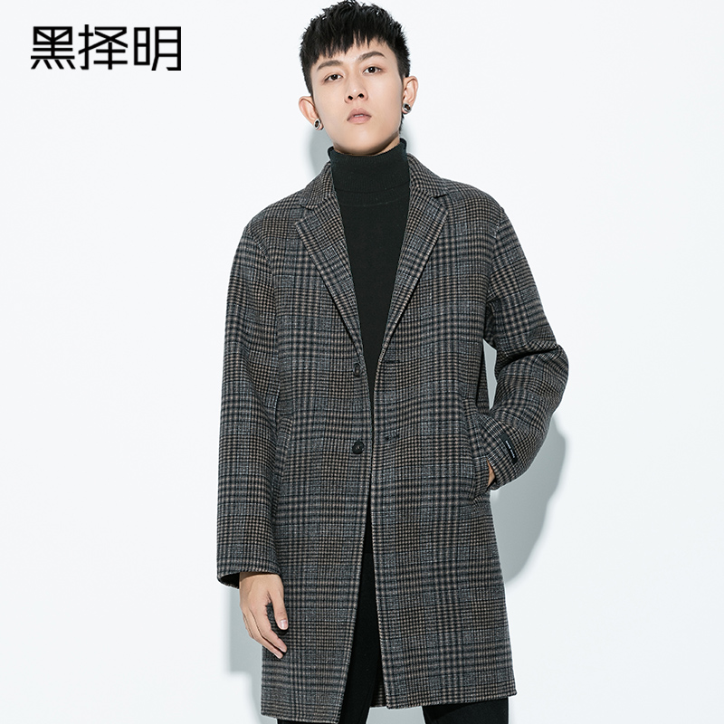 Black choose the winter men's plaid bifacial, the long version of the Korean version for the long version of the male coat of the men's jacket trendy