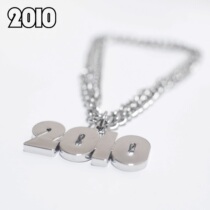 Skate necklace new cross triangle sheep head bracket titanium steel material 2010 skateboard street brand trend