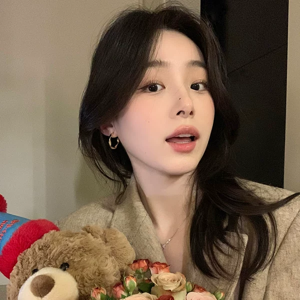 Товары от 芒果饰品