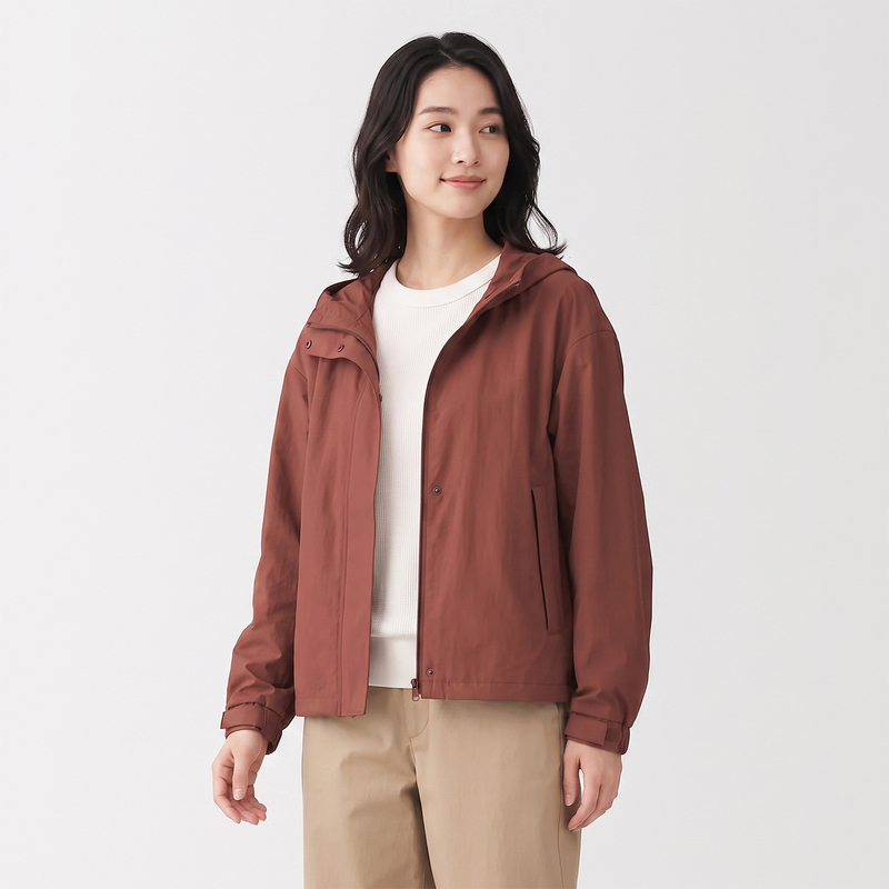 Japanese-Style Hooded Jacket for Women, Short Coat, Windbreaker, Sun Protection Top, Commuter-Friendly, Portable Hooded Jacket, New Autumn 2026 Model