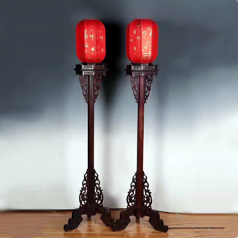 Palace lamp Ming and Qing retro red wood floor lamp Classical lantern Living room table lamp The Buddha Hall is dedicated to wooden antique goat leather lamp