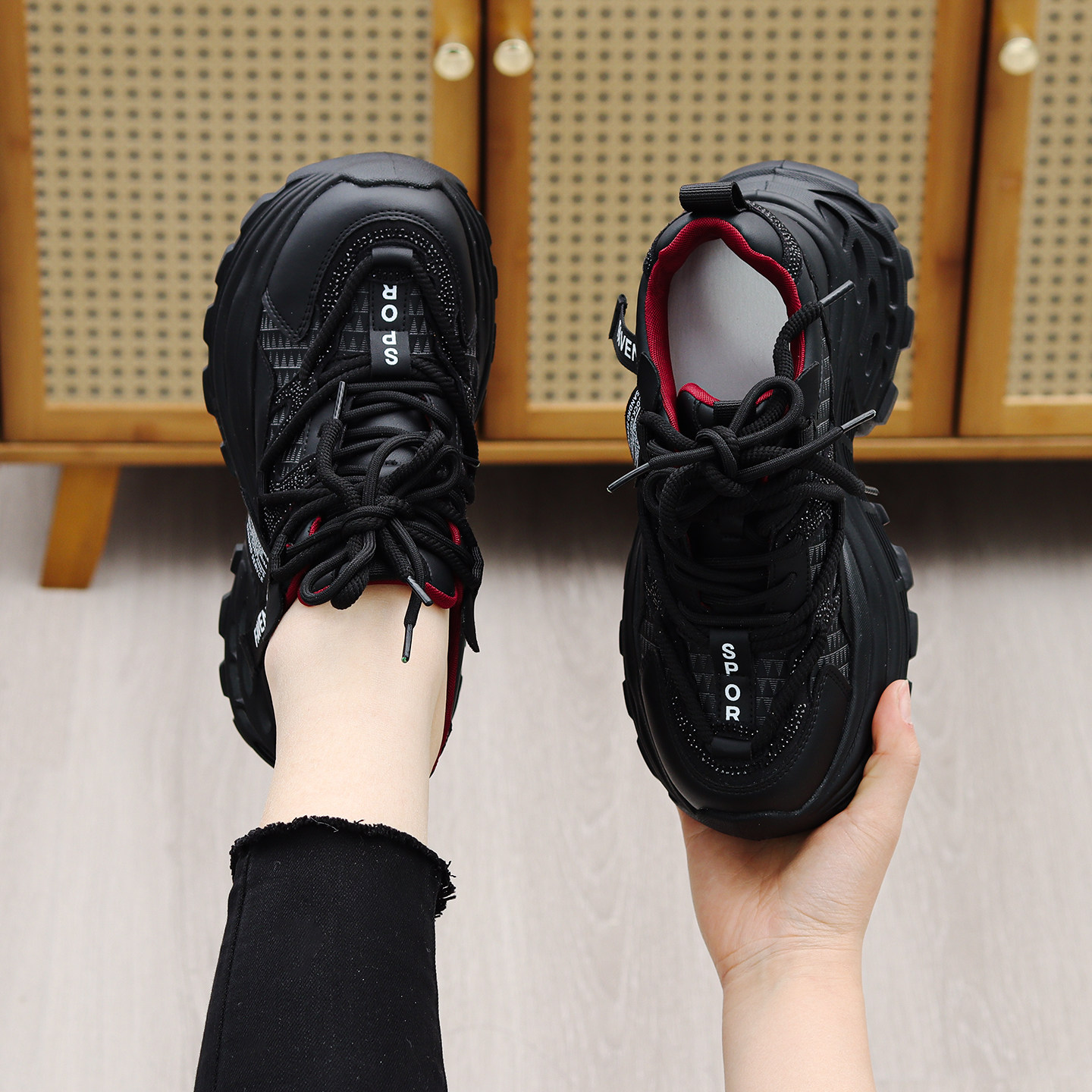 Genuine Leather Dad Shoes for Women, 2026 Spring New Style, Thick-Soled, Height-Increasing, Slimming, Versatile, Soft-Soled Casual Sneakers