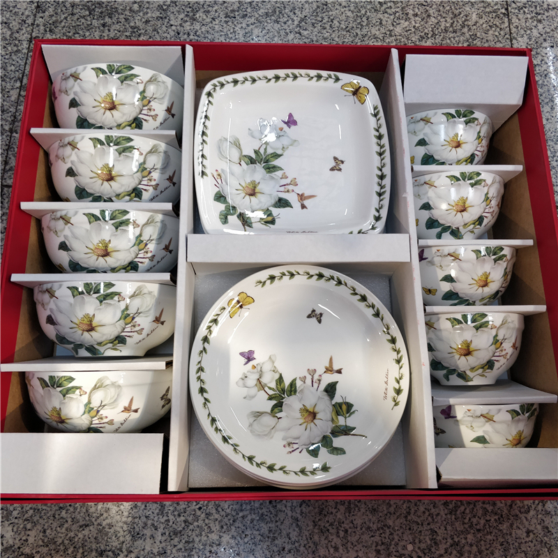Korean Imported Bone China Tableware Set for Home Use, Including Rice Bowls, Soup Bowls, Plates, Gift Box Set, 18 Pieces, Round Plates, Square Plates, Floral Design