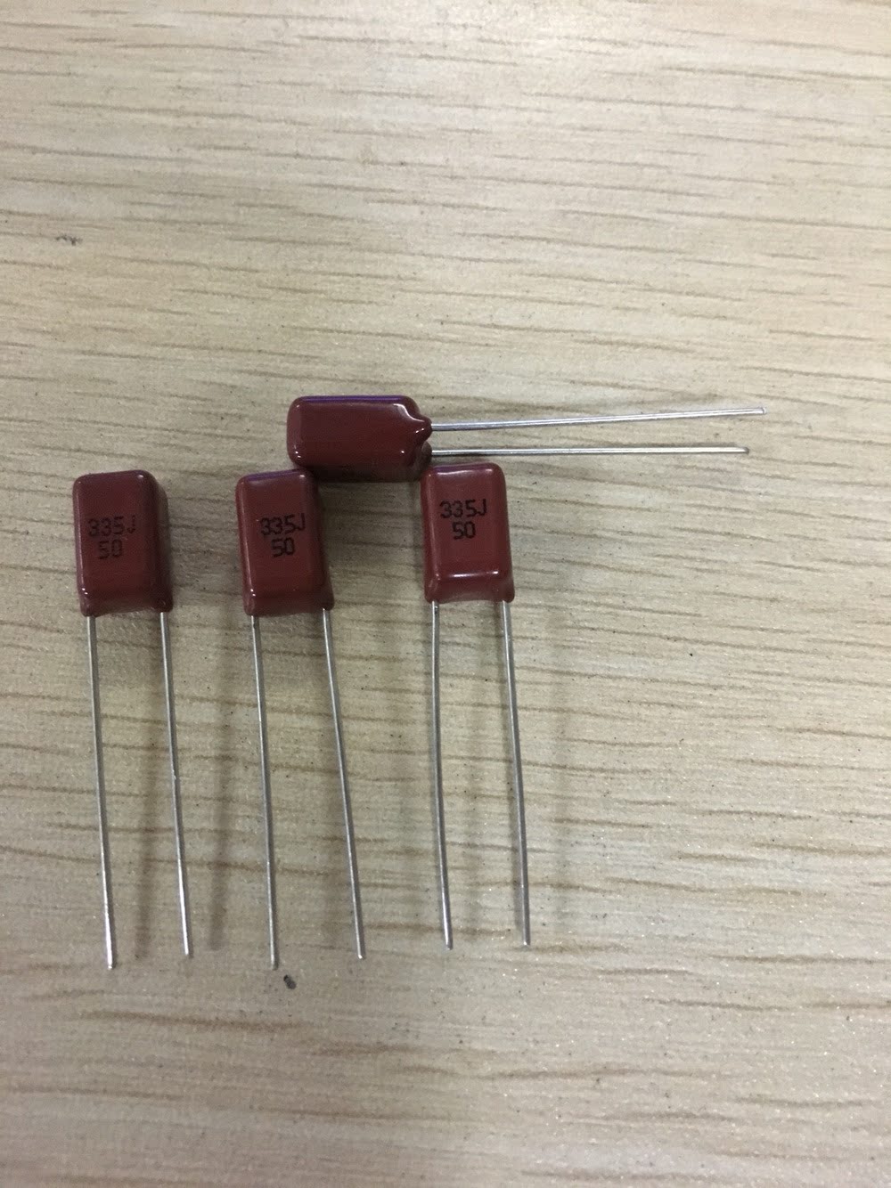 Farah CBB capacitive 335J 50V 63V foot distance 5MM3 3uF 50V 63V original dress-Taobao