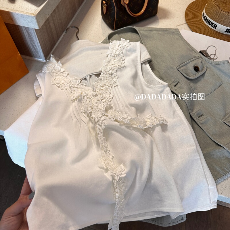 V-Neck Lace Trim Sleeveless Shirt for Petite Women, 2026 Summer New Casual Loose White Tank Top