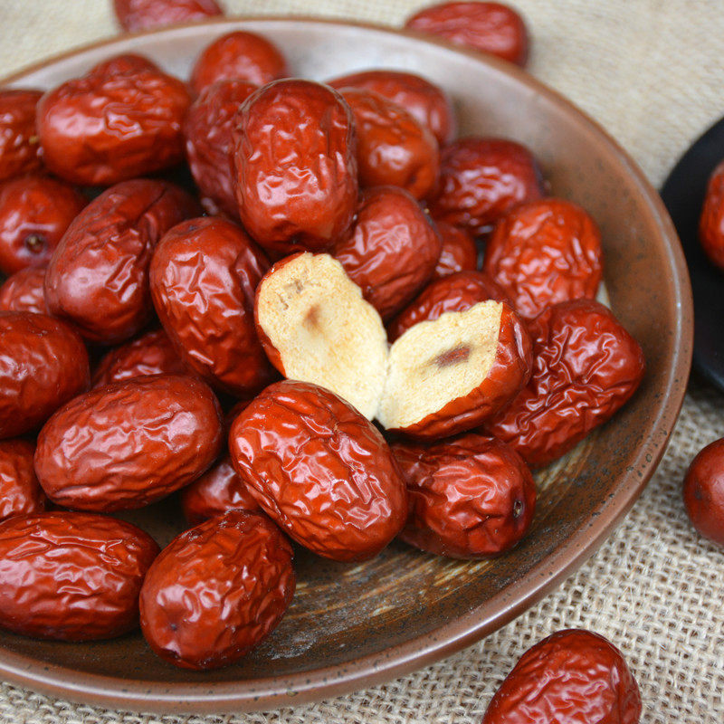 Sister and brother farm store carefully selected natural red dates 500g without sugar and no added dates can be matched with lotus seeds and white fungus