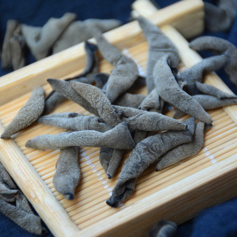 Sister and brother farmhouse pick basswood black fungus autumn ear thick meat rootless small bowl ear dry goods 250g new goods mouse ear