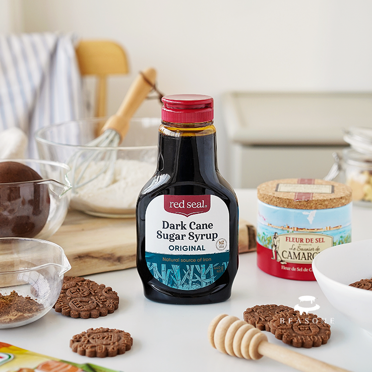 New Zealand Christmas Cookie Gingerbread Cookie HouseRaw Material Black Sugar Syrup Dirty Pack Bakery