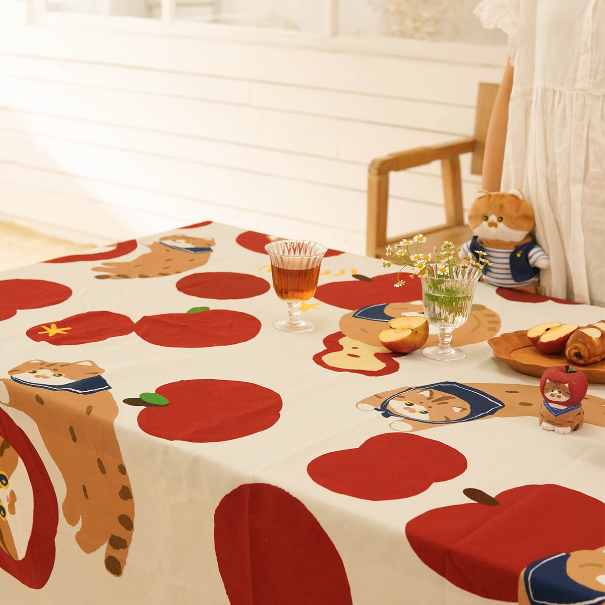 Mygi MEWJI Original Illustration Cute Flower Apple Japanese Fenglu tablecloth cloth outdoor picnic sand