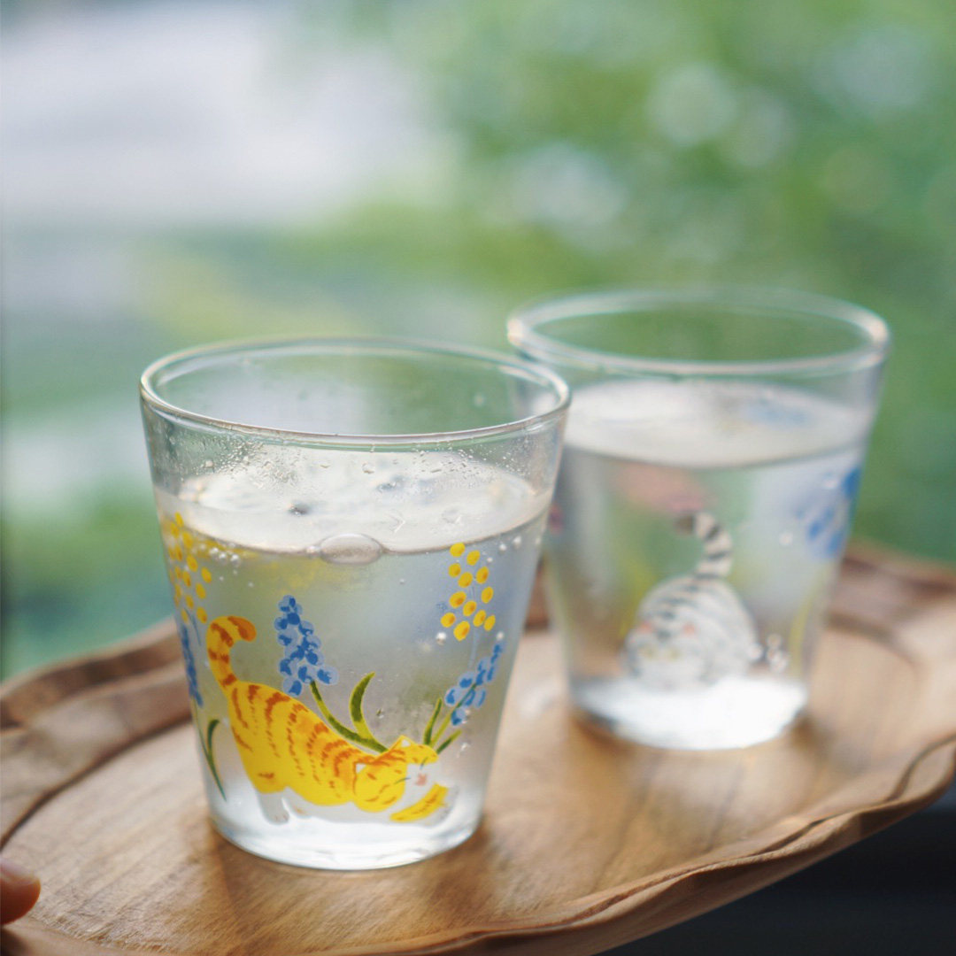 Miaoji MEWJI original cute illustration cute glass juice cup water cup cat and flower printing theme gift