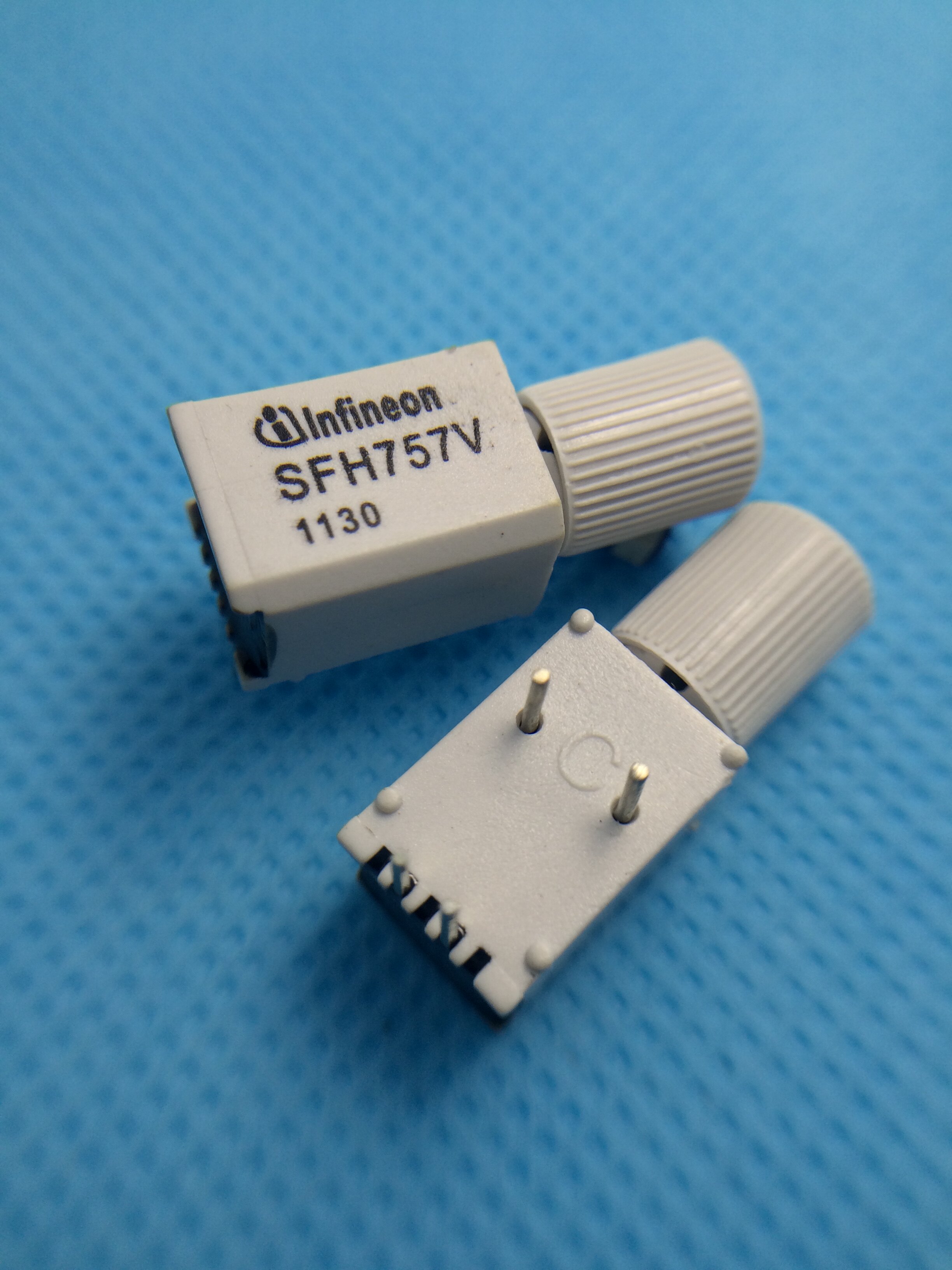 The original imported SFH 757V fiber emission sensor can be directly shot