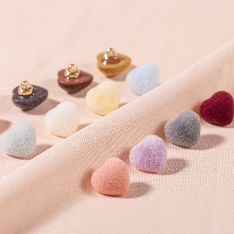 Colorful Heart-Shaped Shirt with Small Buttons, High-End Exquisite Fashion Children's Cardigan Sweater with Heart-Shaped Velvet Buttons