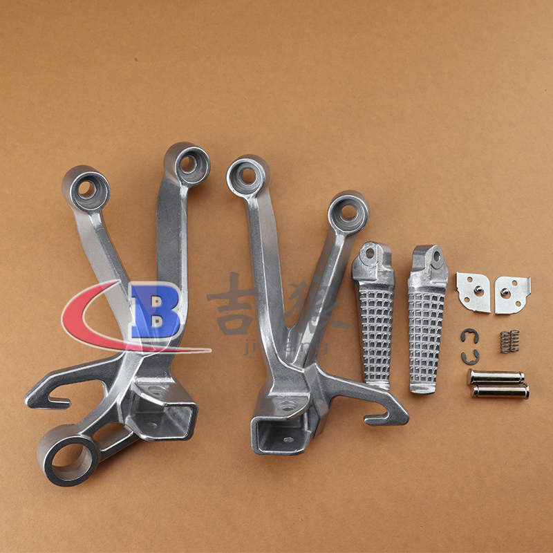 Locomotive GSXR1000 Big R K3 03-04 years rear pedal bracket rear pedal triangle bracket