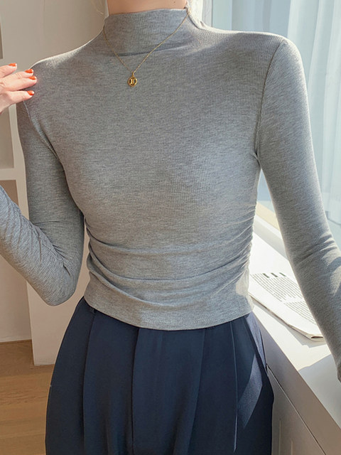 Casual White Half-High Collar Long-Sleeved Inner T-Shirt for Women, Early Autumn New Korean Style Pleated Slim Fit Short Top